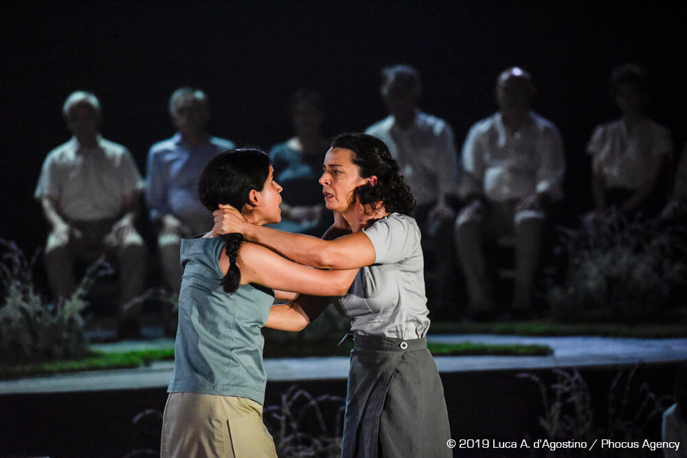 MF19_Antigone_097_LdA