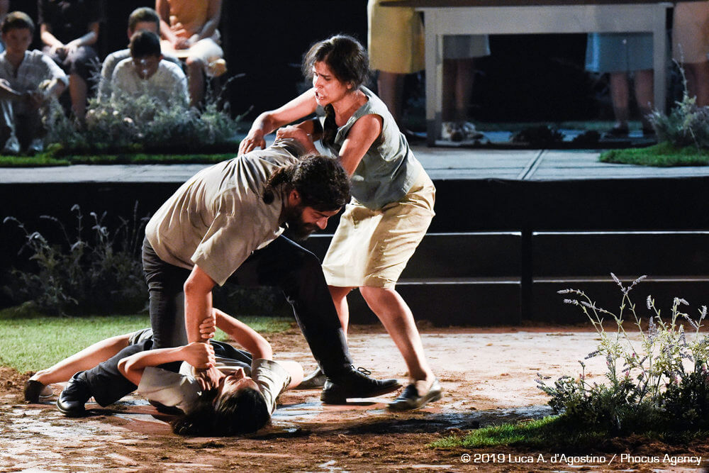 MF19_Antigone_206_LdA